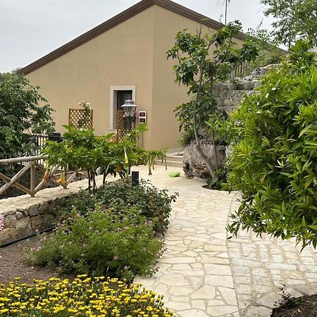 Casa Vacanze Il Mandarancio Модіка Екстер'єр фото