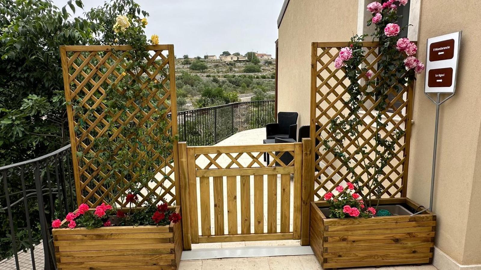 Casa Vacanze Il Mandarancio Модіка Екстер'єр фото